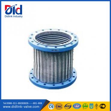 Braided corrugated flexible hose with thread